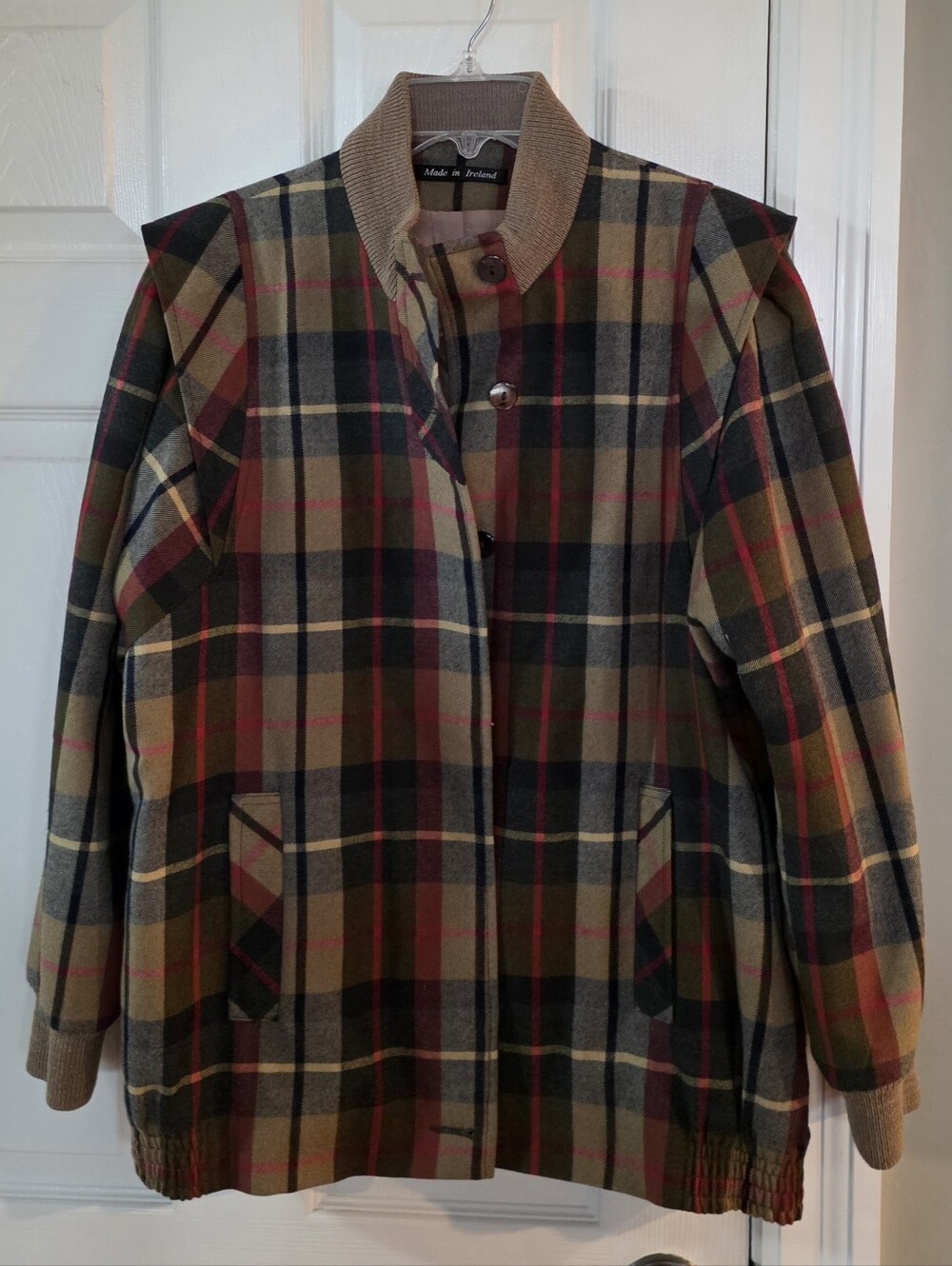 Vintage Avoca Ireland Women's 100% Pure Wool Blazer Jacket Plaid Button Up Large